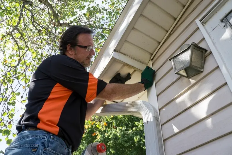 How Siding Installation Protects Against Weather Damage in Whitakers NC